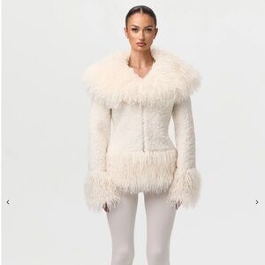 Elegant Cream Faux Fur Women's Jacket